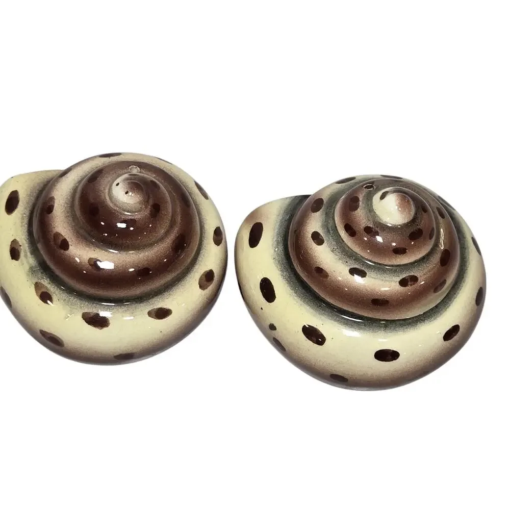 Vintage Japan Snail Shell Salt Pepper Shakers Ceramic Mid Century 50s